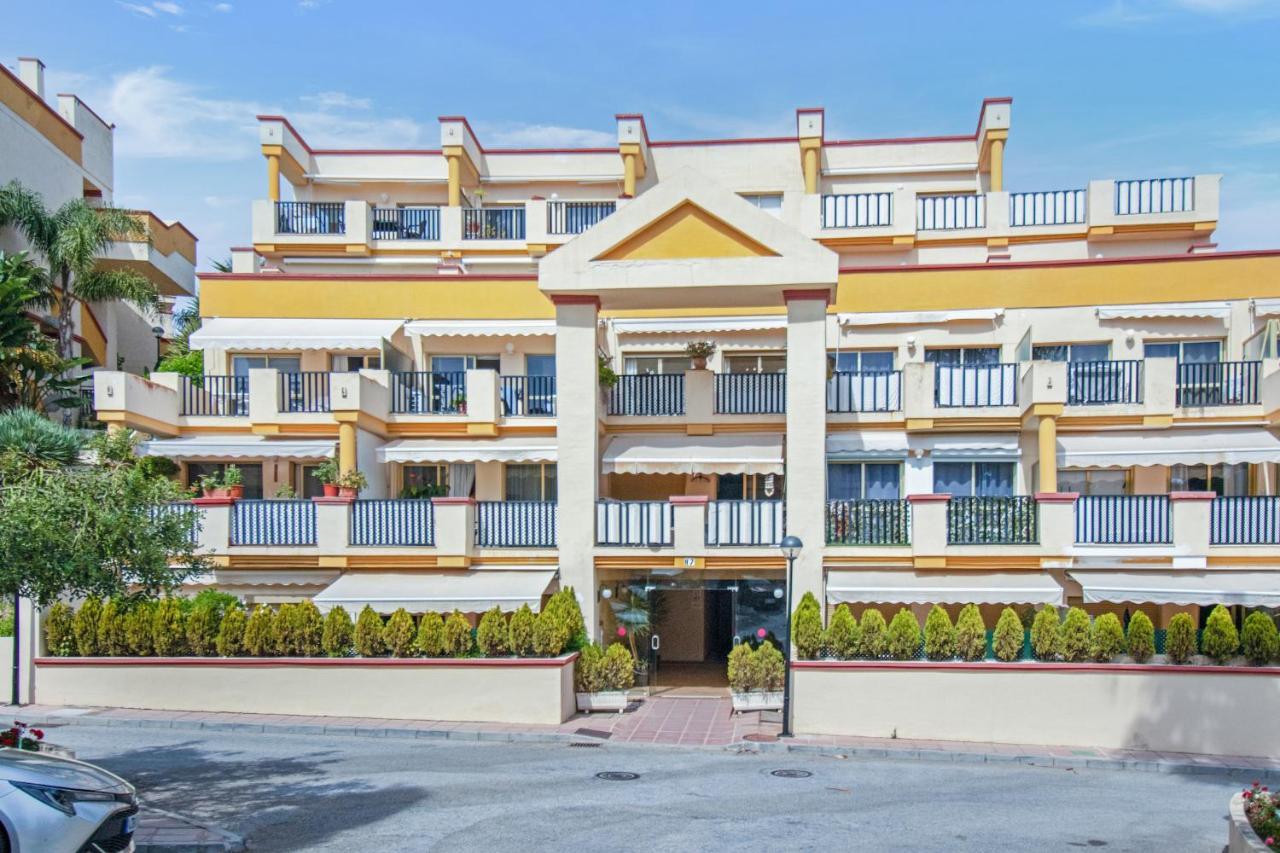 Modern Romana Playa 723 In Marbella, Elviria Appartement